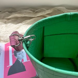 画像5: ●好きなカラーで作れちゃう!!●ご予約5倍ポイント●【LIVEご紹介アイテム】本革クロコ型押しバケツ型バッグ<予約>