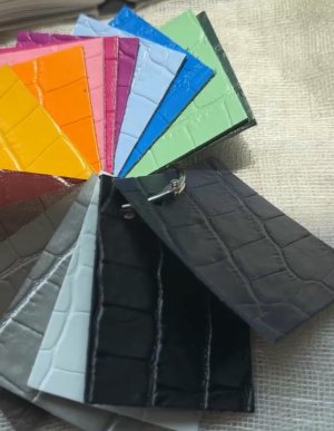 画像9: ●好きなカラーで作れちゃう!!●ご予約5倍ポイント●【LIVEご紹介アイテム】本革クロコ型押しキーケース<予約>
