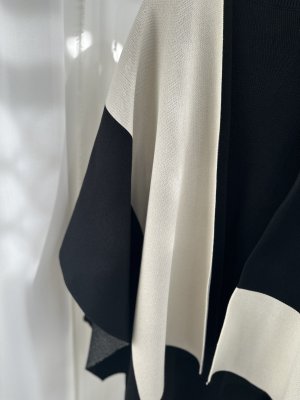 画像4: ●3連休限定SALE●【LIVEご紹介アイテム】ストール付ニットワンピ