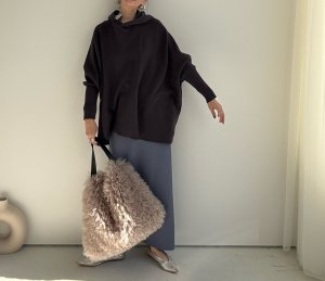 画像4: ●形が可愛いゆったりシルエット【10/14 LIVEアイテム】オーバーシルエットドルマンニットフーディ