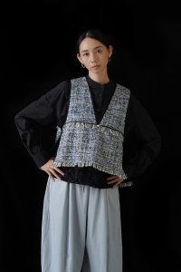 ●CYAN TOKYO●期間限定●ご予約10倍ポイント対象●【10/17 LIVEご紹介アイテム】バックオーバートリムツイードベスト（予約/2-3）