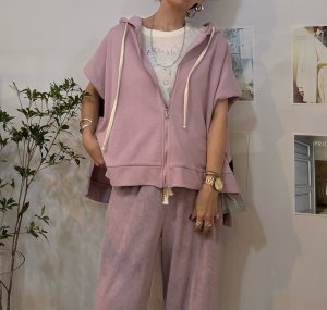 画像2: ●期間限定●ご予約10倍ポイント対象●【10/20 LIVEアイテム】ショルダーデザインジップフーディ（予約/2）