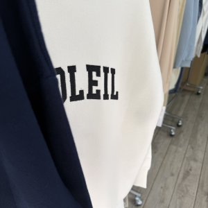 画像2: ●メーカー在庫限り●【10/27 LIVEアイテム】刺繍ロゴオーバーニット(メーカー確認後お取り寄せ)