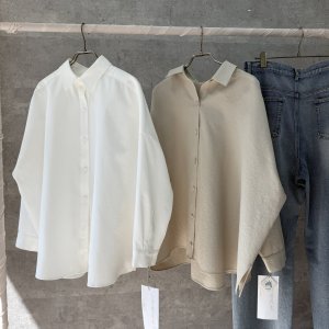画像1: ●期間限定●ご予約10倍ポイント対象●【10/27 LIVEアイテム】オーバーシルエットフレアシャツ(予約/2)