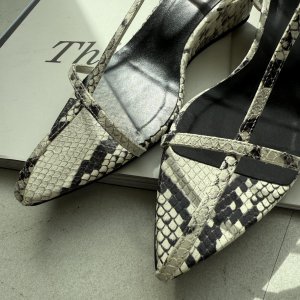 画像6: ●1〜2日で販売終了かも⁉︎●ご予約10倍ポイント対象●【11/5ご紹介アイテム】Tストラップサンダル（予約/3-4）