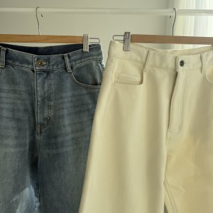 画像2: ●生産枠限り●期間限定●ご予約5倍ポイント対象●【11/9 LIVEアイテム】あの!!タックボリュームパンツが裏起毛デニムに!!●新色登場!!タックボリューム裏起毛デニムホワイト（予約/1）