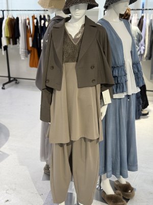 画像8: ●期間限定●ご予約10倍ポイント対象●ayane26ss【11/21 LIVEアイテム】ショート丈テーラードジャケット（予約/2）