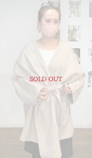 画像4: ●メーカー在庫限り●半額!!SALE●30日まで●【11/28 LIVEアイテム】最高に可愛い!!Bigショール＆フードW使いコート（エクリュ）