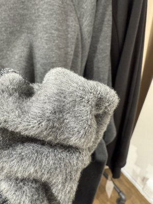 画像4: ●メーカー在庫限り●SALE●30日まで●【11/28 LIVEアイテム】裏毛布バックロゴスエット