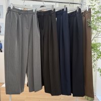 ●カジュアルにもきれい目にも◎【12/2 LIVEアイテム】裏起毛タックワイドパンツ