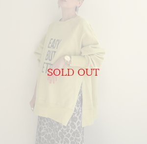 画像2: ●大人のカジュアルスタイルに【12/9 LIVEアイテム】裏起毛オーバーロゴスエット