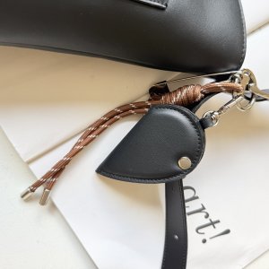 画像10: ●期間限定掲載●【完全受注生産】●ご予約10倍ポイント対象◎チャーム付本革マルチショルダー（予約/5）