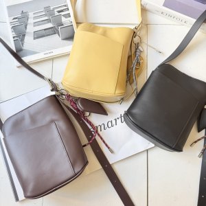 画像2: ●期間限定掲載●【完全受注生産】●ご予約10倍ポイント対象◎チャーム付本革マルチショルダー（予約/5）