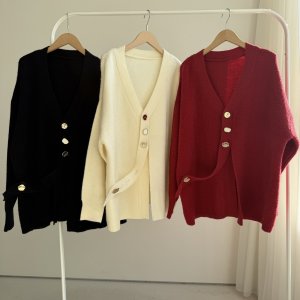 画像1: ●年末年始限定SALE●【12/28 LIVEアイテム】●デザインボタンカーディガン（メーカー確認後確保）