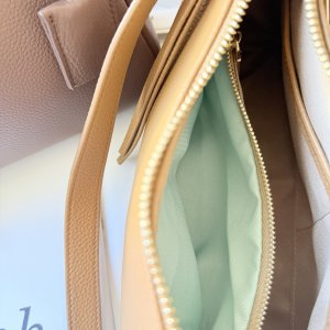 画像9: ●期間限定掲載●【完全受注生産】●ご予約10倍ポイント対象◎チャーム付本革ハンドバッグ（予約/5）