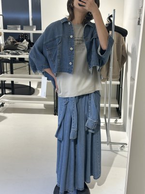 画像1: ●期間限定/ご予約10倍ポイント●【1/19 ayane】テンセルデニムショート丈シャツ（予約/4-5）