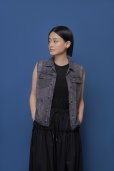 画像4: ●期間限定/ご予約10倍ポイント●【1/23 CYAN TOKYO】デニム転写シフォンベスト（予約/4-5） (4)