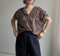 ●期間限定/ご予約5倍ポイント●【1/24 Margaux vintage】レオパードシャーリングトップス（予約/3-4）