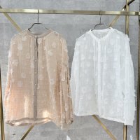 ●残り僅か●生産枠限り●【2/2 LIVEアイテム】●ドットジャガードブラウス（メーカー確認後確保）（予約/2-3）