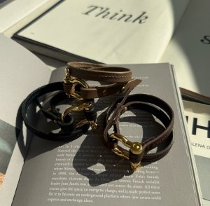 画像3: ●バレンタイン送料無料クーポン対象（クーポンは対象外アイテムには使用できません）●ご予約5倍ポイント対象●【2/14 LIVEアイテム】本革スリムブレスレット（予約/5-6月）