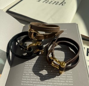 画像2: ●バレンタイン送料無料クーポン対象（クーポンは対象外アイテムには使用できません）●ご予約5倍ポイント対象●【2/14 LIVEアイテム】本革スリムブレスレット（予約/5-6月）