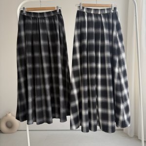 画像2: ●ご予約5倍ポイント対象●生産枠限り●【3/7 LIVEアイテム】●タックデザインチェックスカート（メーカー確認後確保）（予約/6月）