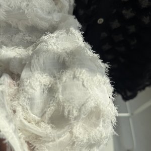 画像4: ●ご予約5倍ポイント対象●生産枠限り●【3/7 LIVEアイテム】●シアージャガードタックスリーブブラウス（メーカー確認後確保）（予約/5月）