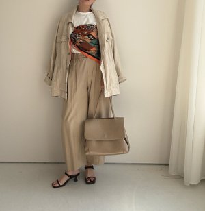 画像2: ●シルエットが可愛い【3/9LIVEアイテム】ボリュームタックパンツ