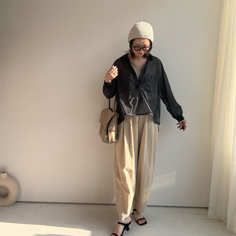 画像3: ●シルエットが可愛い【3/9LIVEアイテム】ボリュームタックパンツ (3)