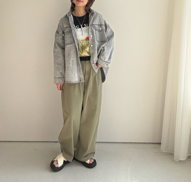 画像4:  追加生産決定！   生産枠限り    【8/8 LIVE】】●デニムシャツライクジャケット（グレー）（予約/9月） (4)