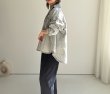 画像7:  追加生産決定！   生産枠限り    【8/8 LIVE】】●デニムシャツライクジャケット（グレー）（予約/9月） (7)