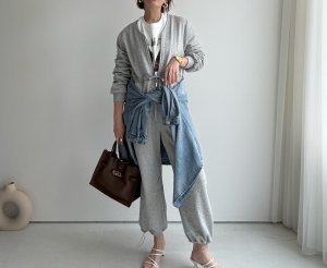 画像11: ●メーカー在庫限り【3/16 LIVEアイテム】●Vネックジップスエットジャンプスーツ（メーカー確認後確保）