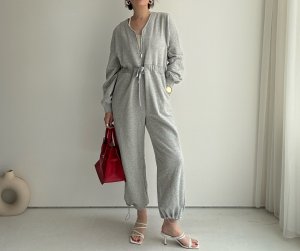 画像2: ●メーカー在庫限り【3/16 LIVEアイテム】●Vネックジップスエットジャンプスーツ（メーカー確認後確保）