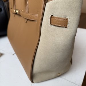 画像18: ●期間限定ご予約10倍ポイント●【期間限定受注】2WAYシルエット本革バッグ （予約/8月）