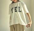 画像2: ●インしないで良い丈◎前後差ベストバランス!【3/28LIVEアイテム】YELオーバーロゴT (2)