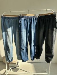 ●メーカー在庫限りで終売●【3/28 LIVEアイテム】裾が絞れる2WAYシルエット◎ストレッチジョガーデニム（メーカー確認後確保）