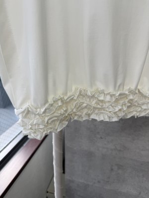 画像3: ●期間限定●ご予約5倍ポイント●【4/3LIVEアイテム】裾フリルボックスプルオーバー（予約/5-6月）