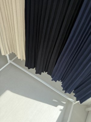 画像15: ●期間限定●ご予約10倍ポイント●【4/11LIVEアイテム】プリーツニットスカート（予約/8-9月）