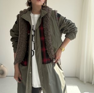 画像7: ●期間限定●ご予約10倍ポイント●【4/11LIVEアイテム】リバーシブルボアパデッドベスト（予約/9-10月）