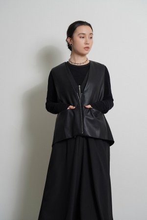 画像1: ●期間限定●ご予約10倍ポイント●【4/18LIVEアイテム】CYAN TOKYO ●ヴィーガンレザーフレアベスト（予約/9-10月）