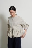 画像1: ●期間限定●ご予約10倍ポイント●【4/18LIVEアイテム】CYAN TOKYO ●ギャザーバルーンシャツ（予約/8-9月） (1)