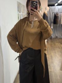 ●期間限定●ご予約10倍ポイント●【4/20LIVEアイテム】PRIORITY ●ストール付ニット（予約/8-9月）