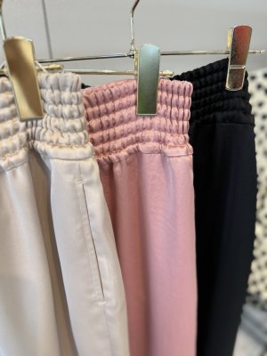 画像2: ●期間限定●ご予約10倍ポイント●【Margaux Vintage】●ウエストゴムサテンパンツ（予約/8-9月）