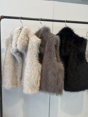 画像2: ●期間限定●ご予約10倍ポイント●【Margaux Vintage】●フェイクファーベスト（予約/8-9月）