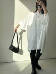 画像5: ●5/19（火）朝10時まで●ご予約5倍ポイント●【5/16 LIVEアイテム】BIGシルエットシャツ（予約/7-8月） (5)
