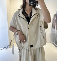 ●期間限定●ご予約10倍ポイント● ayane 【5/18 LIVEアイテム】軽量裏毛ゆったりベスト（予約/9-10月）