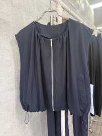 ●生産枠残りわずか●ご予約5倍ポイント● 【6/1 LIVEアイテム】ジップベストトップス（CNシリーズ/セットアップ可能）（予約/7-8月）