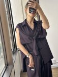 画像1: ●なんと3WAY！お袖をアレンジしてノースリーブにも長袖にもできます●ご予約10倍ポイント●PRIORITY【6/19 LIVEアイテム】3WAYストライプシャツ（予約/9-10月） (1)