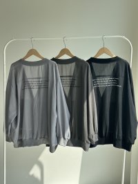 ●緊急再販●生産枠残り僅か/なくなり次第終了●【7/7 動画ご紹介アイテム】バックロゴシアーカーデ（予約/8月）