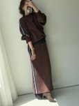 画像2: ●期間限定/ご予約10倍ポイント●【7/11 LIVEアイテム】ラインデザイン裏起毛ストレッチスカート（予約/10-11） (2)
